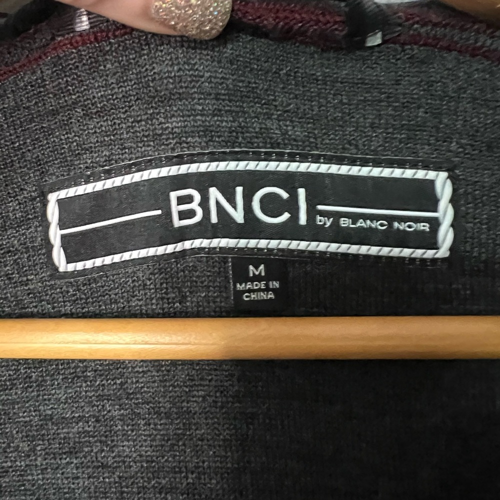 BNCI by Blanc Noir Burgundy and Gray Hooded Open Front Cardigan with Pockets - M - Picture 7 of 10